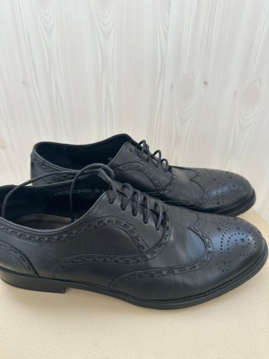 Продам туфли 39 размер