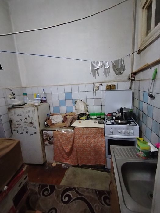 СРОЧНО СОТИЛАДИ Чирчик ш. Навоий йул юзи кирпичный 1х/2/2 полуторка