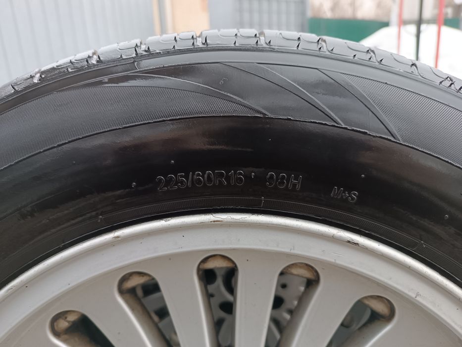 Продам или обмен диски 33 стиль r16 размер