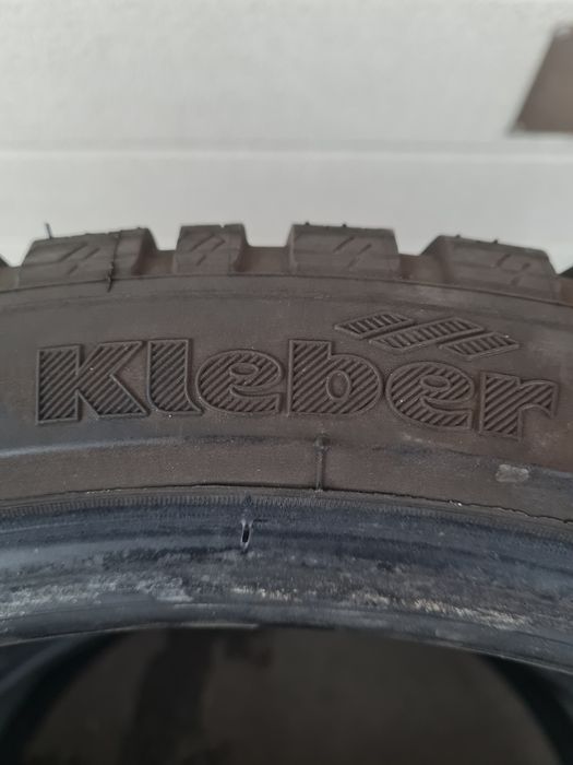Всесезонни гуми 2 броя KLEBER Quadraxer2 215 40 R17 дот 0419