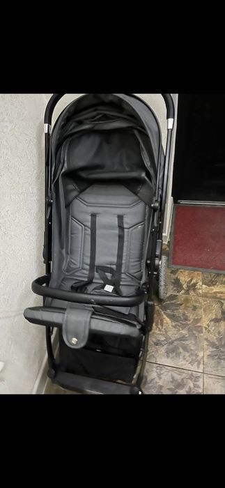 Коляска детская продается