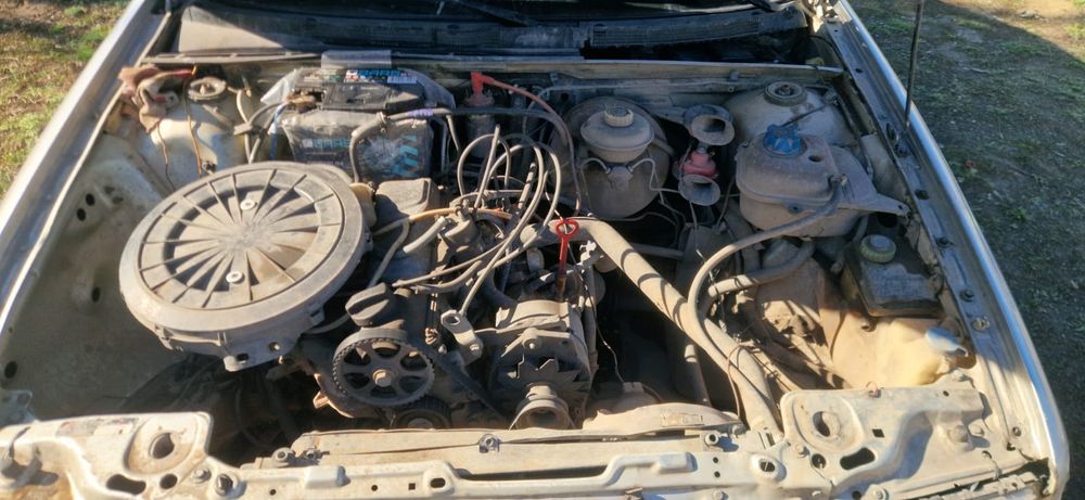 Срочно  продам  Audi 80