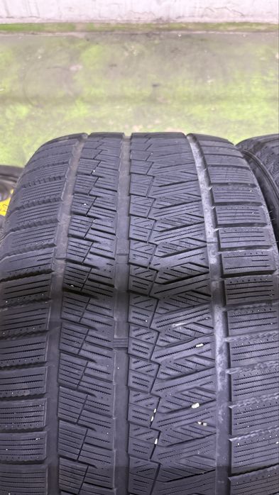 Зимни гуми 315 35 20”