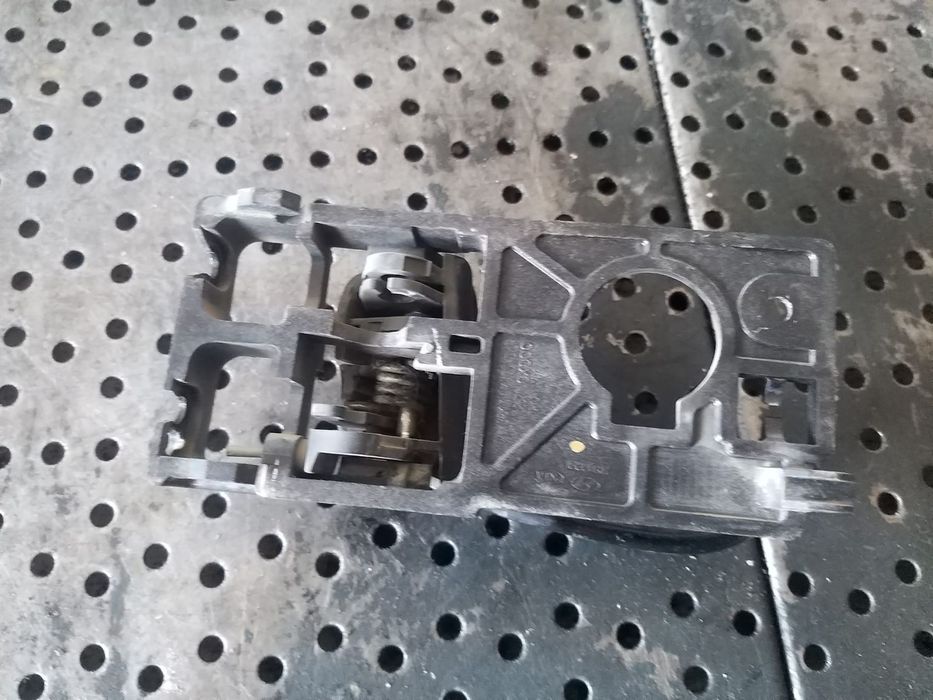 Maner interior usa dreapta fata hyundai i10 1 pa
