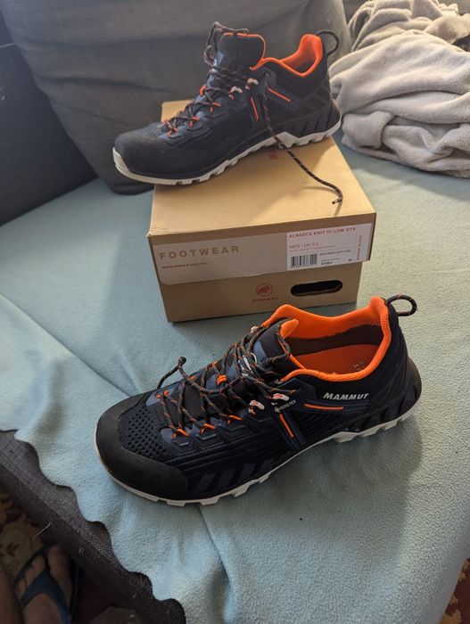 De vânzare papuci Mammut