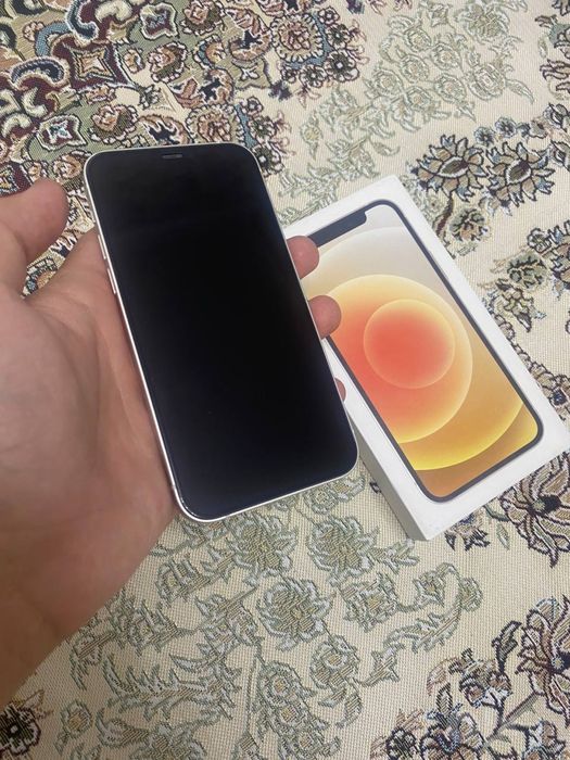 Iphone 12 telefon