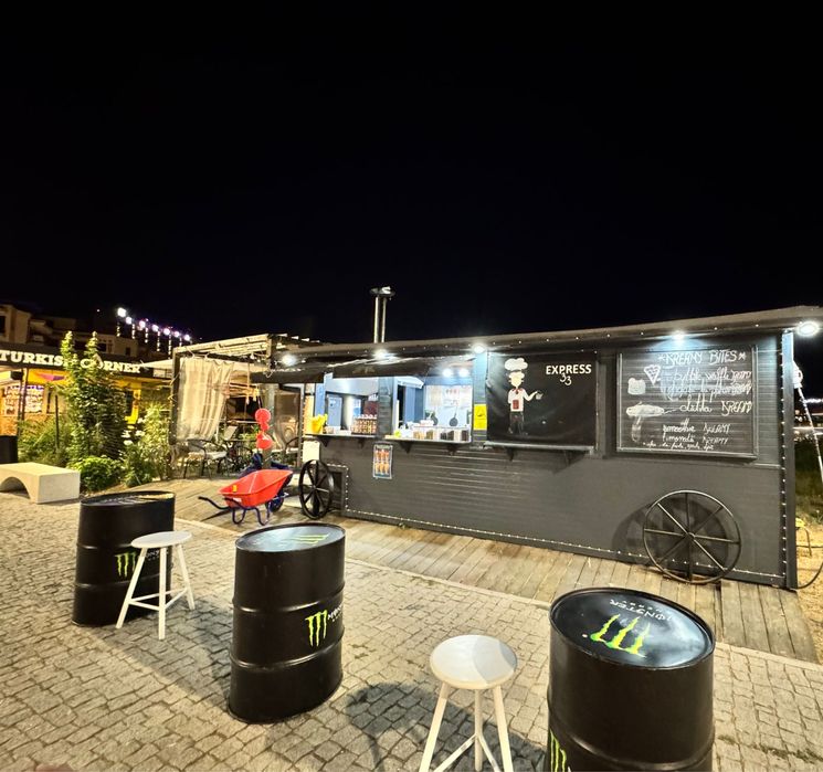 Afacere la cheie! Container stradal pentru clatite/ waffle / cafea /street food – pregatit pentru sezon