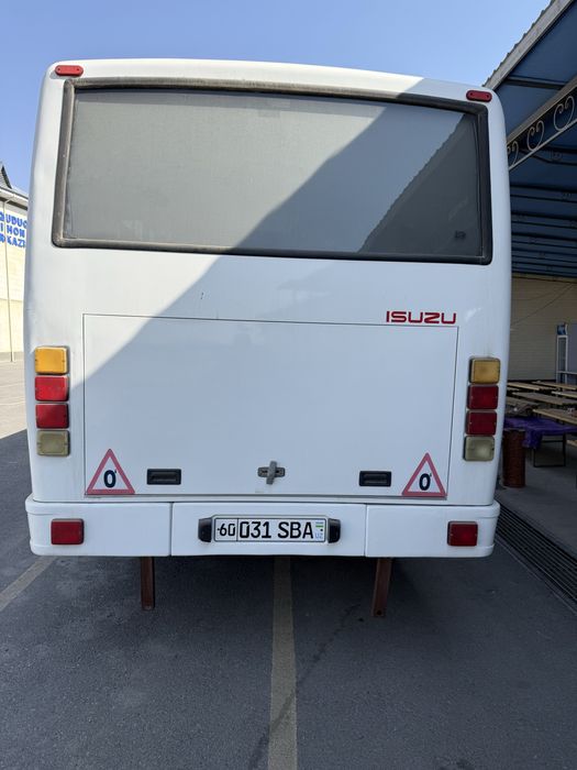 ISUZU NP37 avtobus 2016 metan tayyor biznes sotiladi