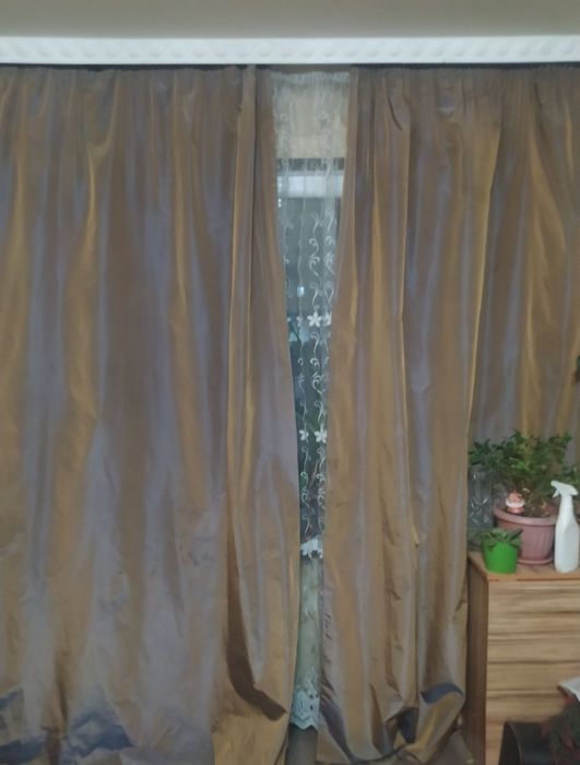 Продам шторы хамелеон