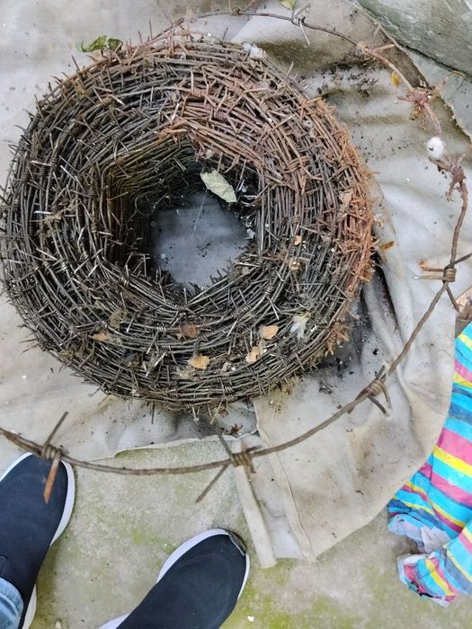 Продаётся колючая проволока