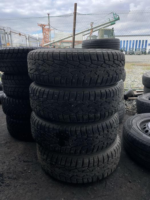 Продам 4 зимних колеса в сборе с дисками