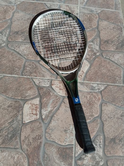 Тенис ракета Rossignol