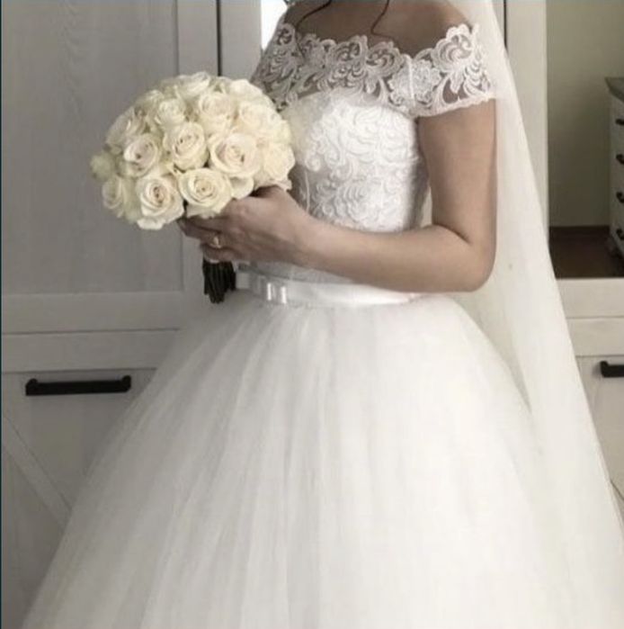 Прокат-продажа свадебных платьев