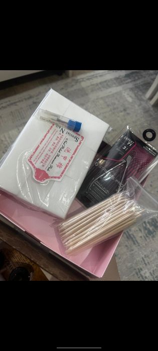 Продам,  наборы для маникюра