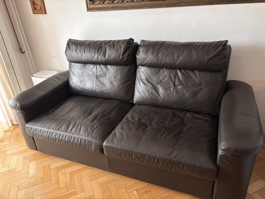 Canapea Ikea extensibila  piele neagra