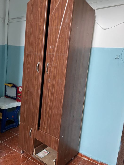 Шкаф для прихожей