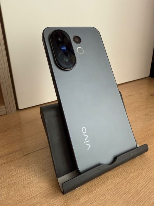 Продаётся Vivo X200 FE 512Gb