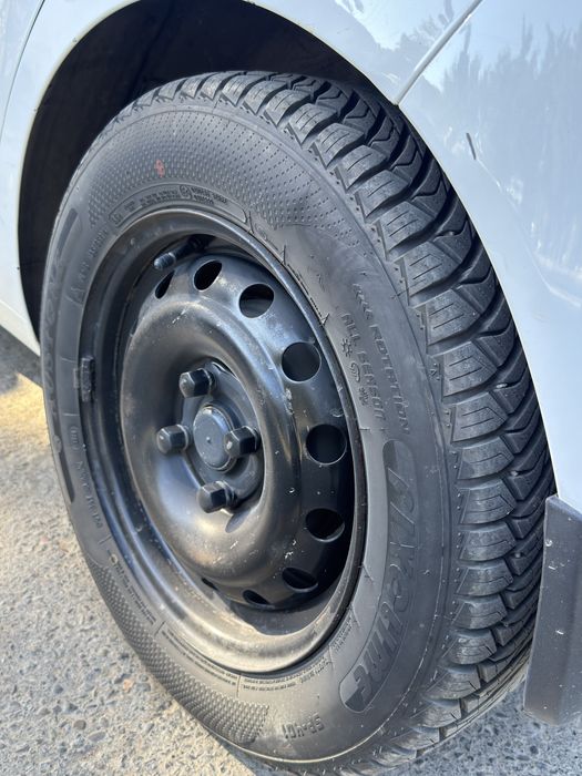 Spark avtomat сотилади