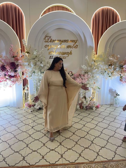 Продам вечернее/ тойское платье