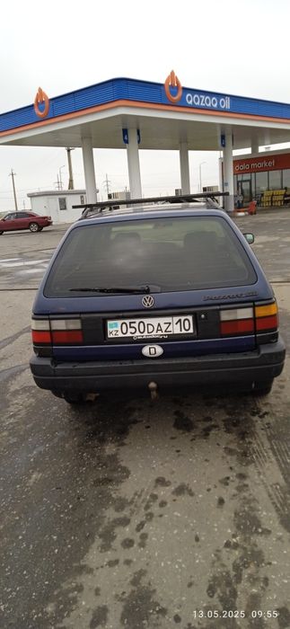 Продам машину Фольксваген Пассат 1.8