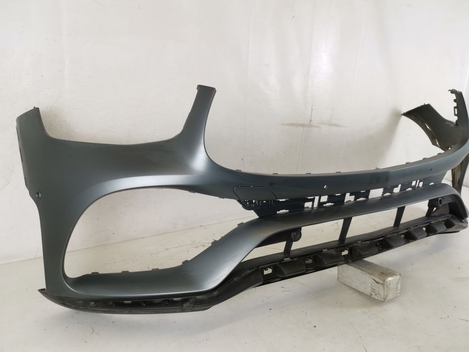 Предна Броня с Фуста и Долна Решетка Мерцедес-Бенц / Mercedes-Benz GLC