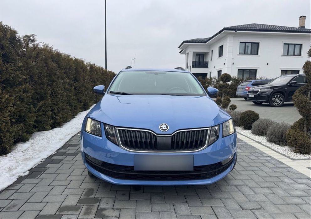Inchiriez Skoda Octavia 2018