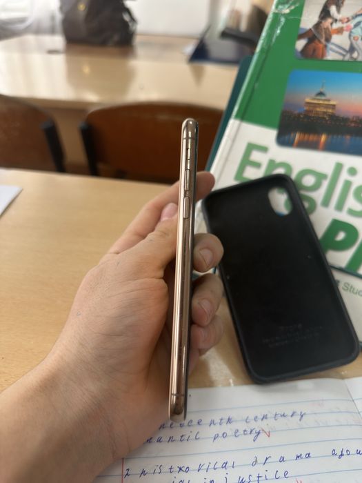 Продам iphone xs