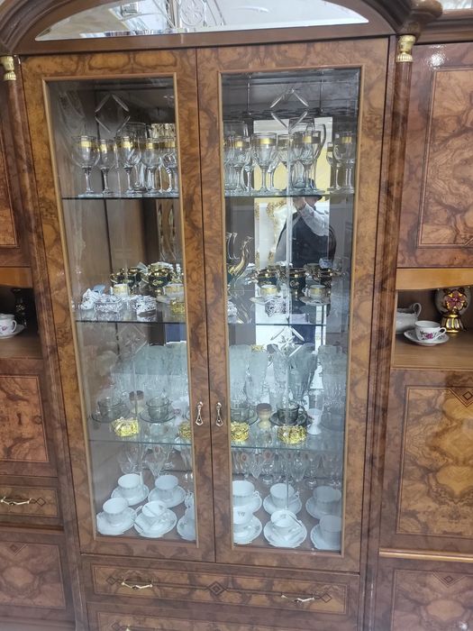 Dulap pentru  sufragerie