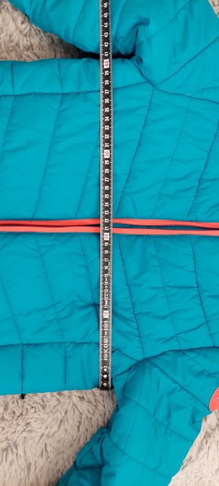 Geaca iarna McKinley marime 152 , 12 ani , XS