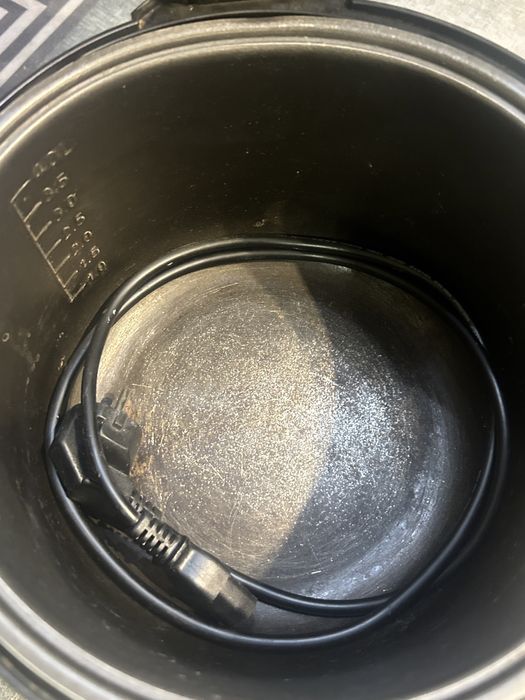 Мультиварка Редмонд