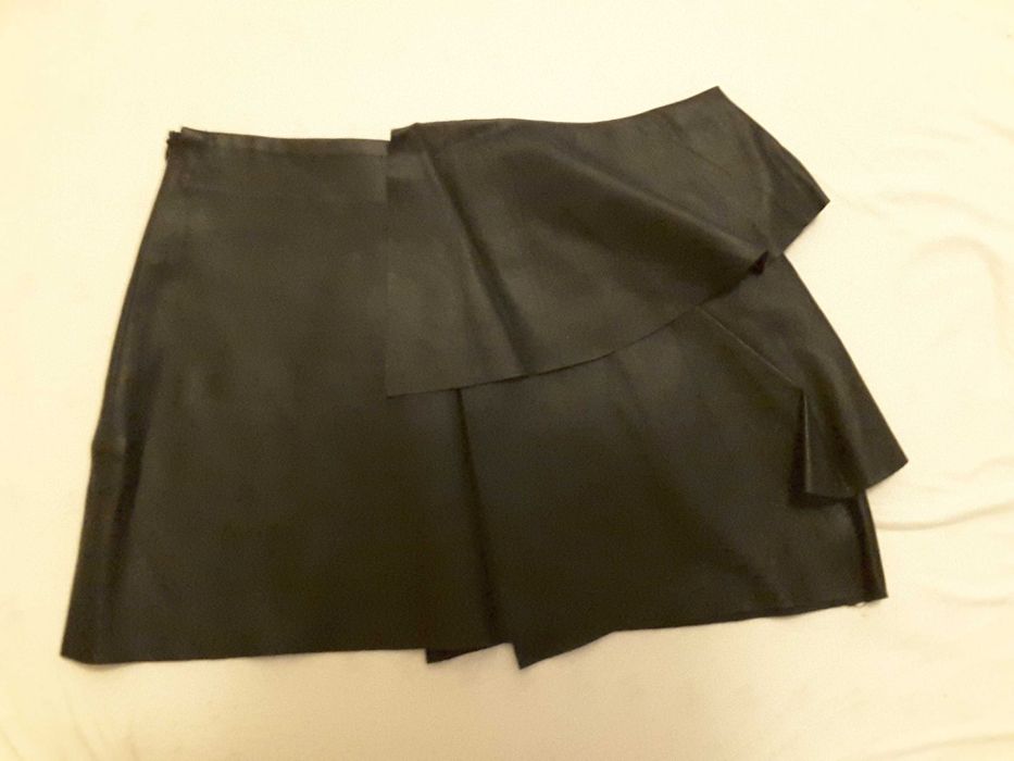 Дамски поли - кожена и дънкова