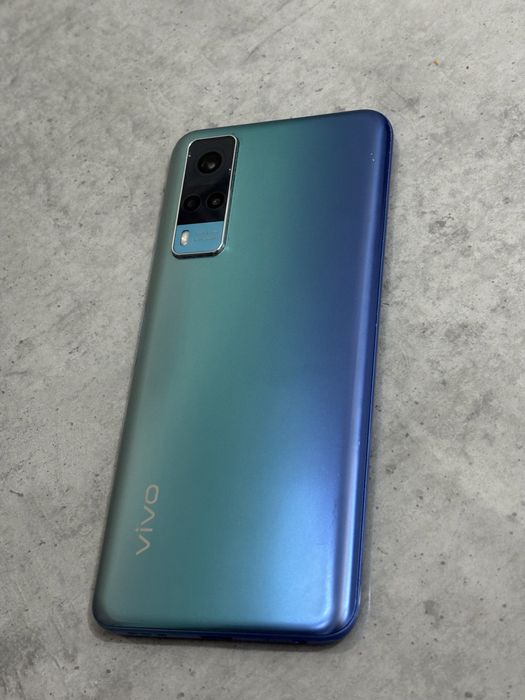 Срочно продам телефон VIVO Y31