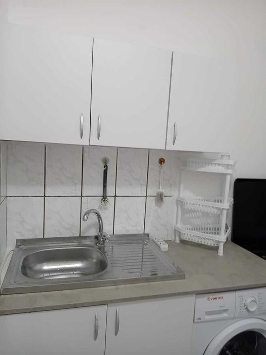 Inchiriez garsoniera in Terezian zona Lidl