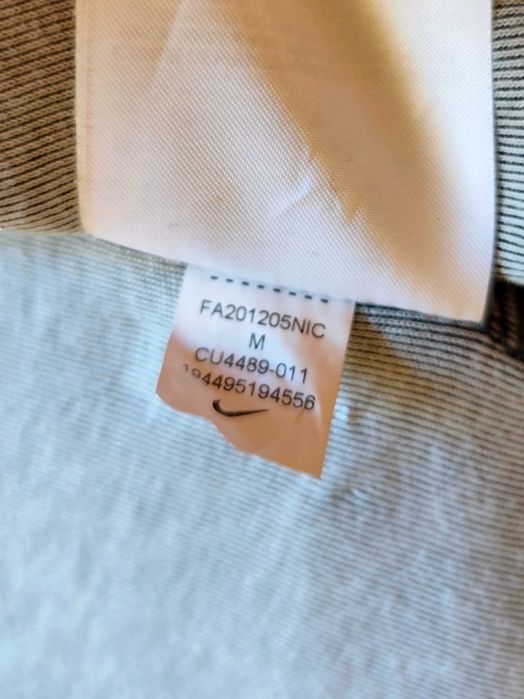 Мъжко горнище Nike tech fleece (размер M)