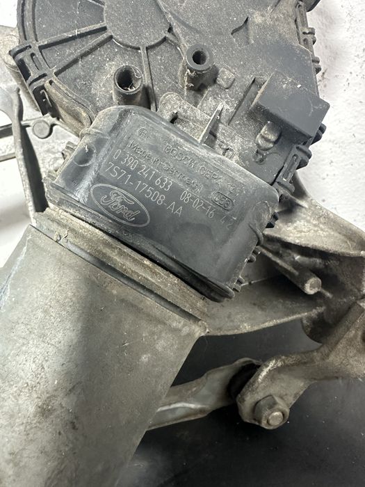 Ansamblu stergatoare parbriz Ford mondeo MK4 motoras parbriz stergatoare Ford Mondeo MK4 | 7s7117504AB | 7S7117508AA |