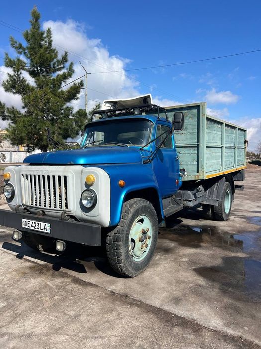 Газ 53 сотилади  яхши холатда