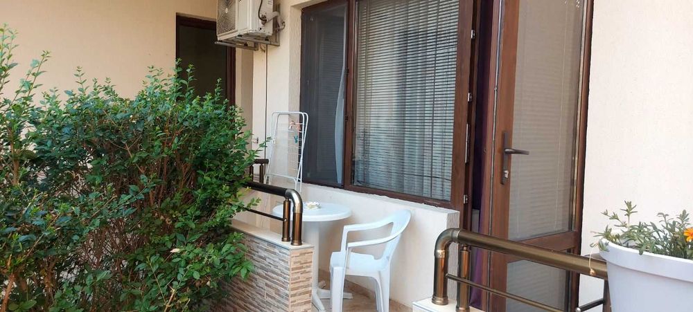 Дава се под наем Едностаен апартамент в Бургас, Сарафово - 35 кв.м за 38.25 € - Снимка #1