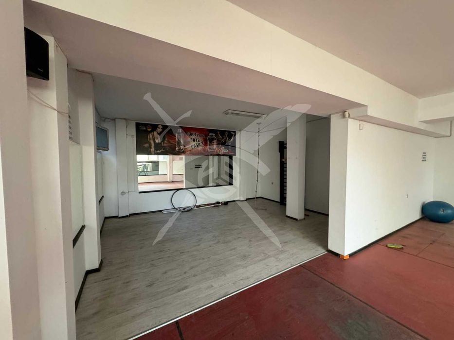 Продава се Магазин в София, Хладилника - 230 кв.м за 414 €/кв.м - Снимка #13