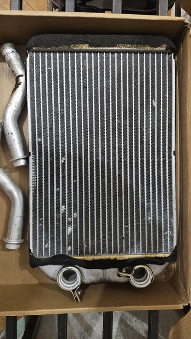 Продам радиатор печки Прадо 90