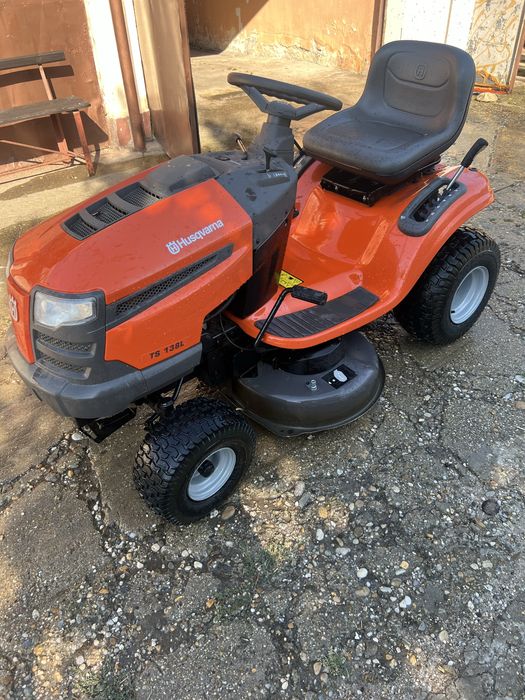 Тракторна косачка Husqvarna TS 138L