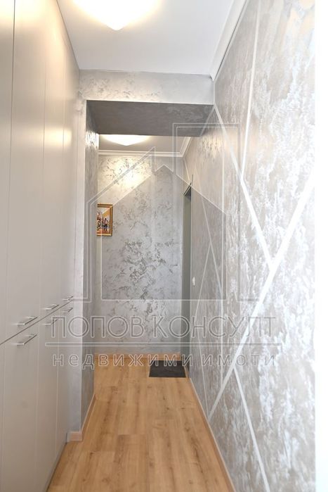 Продава се Тристаен апартамент в Пловдив, Кършияка - 133 кв.м за 1955 €/кв.м - Снимка #10