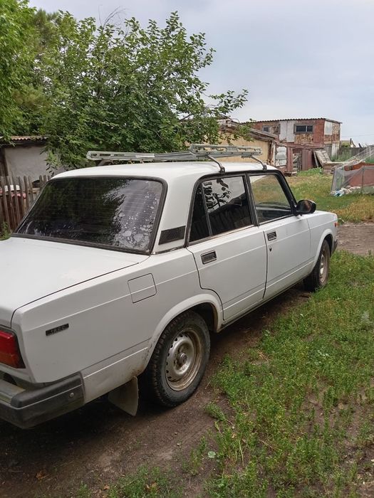 Продаётся Лада 2107 в хорошем состоянии