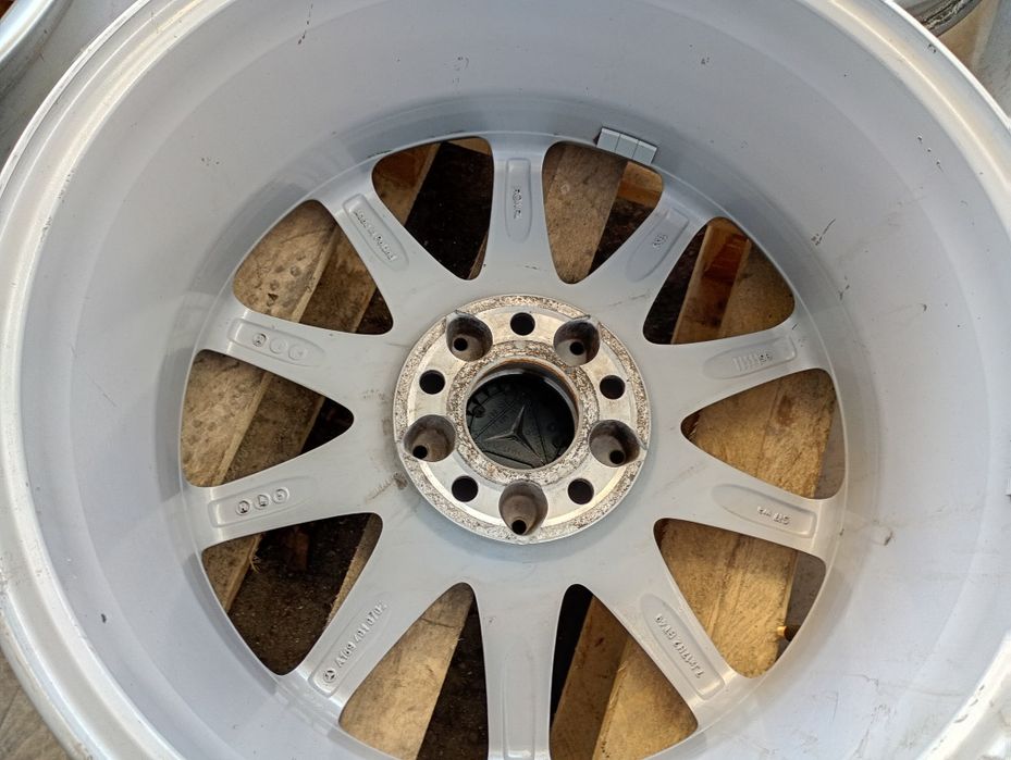 Топ състояние 17-5х112 ЕТ49 7J  Mercedes A B class A169