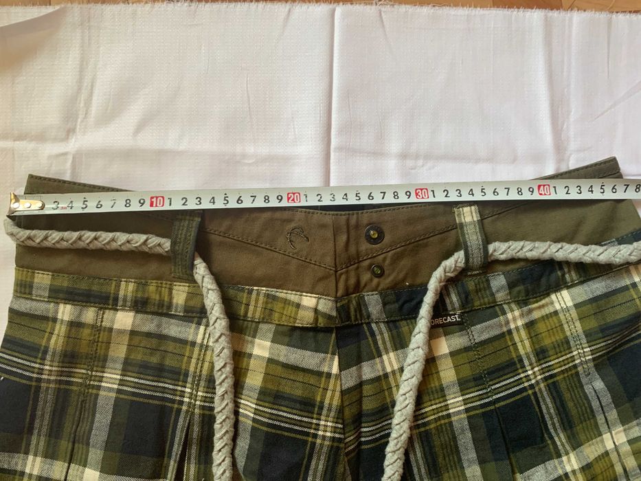 Дамска карирана пола