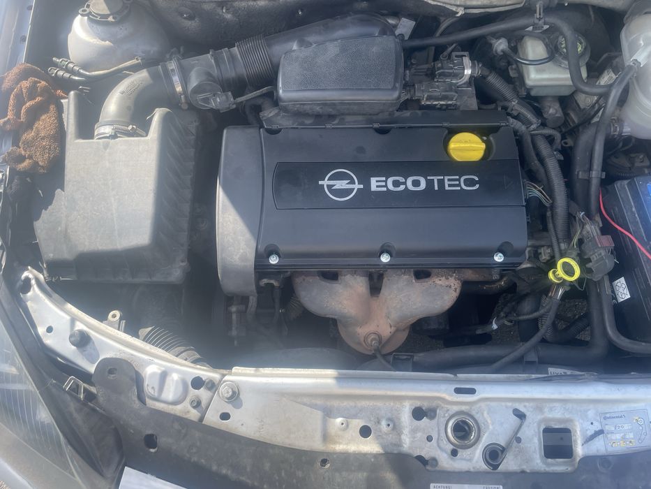 Opel astra h 1.6 benzina 105 cp