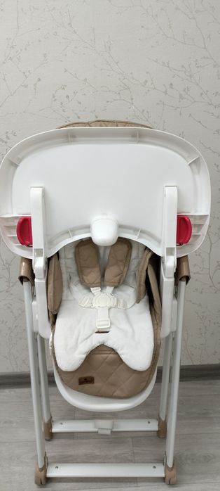 Продам стульчик для кормления