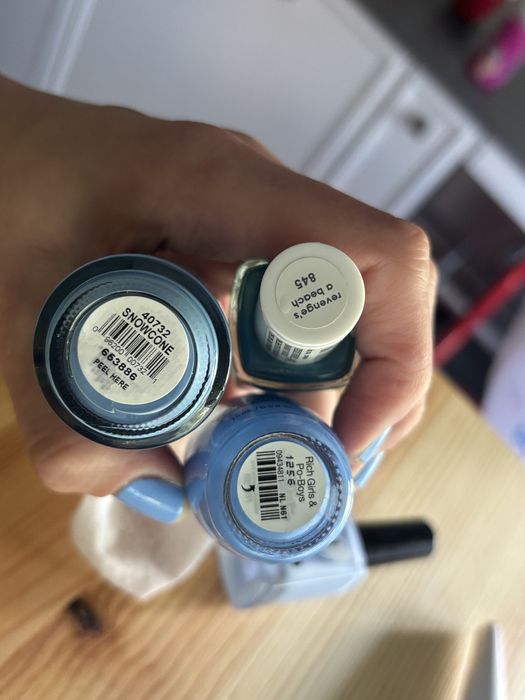Лот козметика Essie, Orly, WOW, Avene, Taft, syoss, Garnier