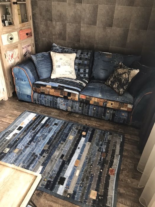 Поръчков дънков диван