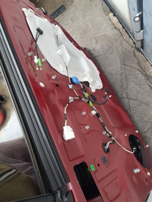 Usa portiera dreapta fata toyota rav4 2020 pe original