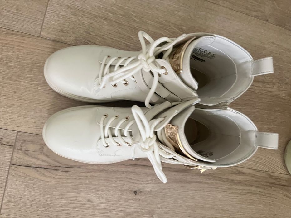 Дамски боти “Guess”